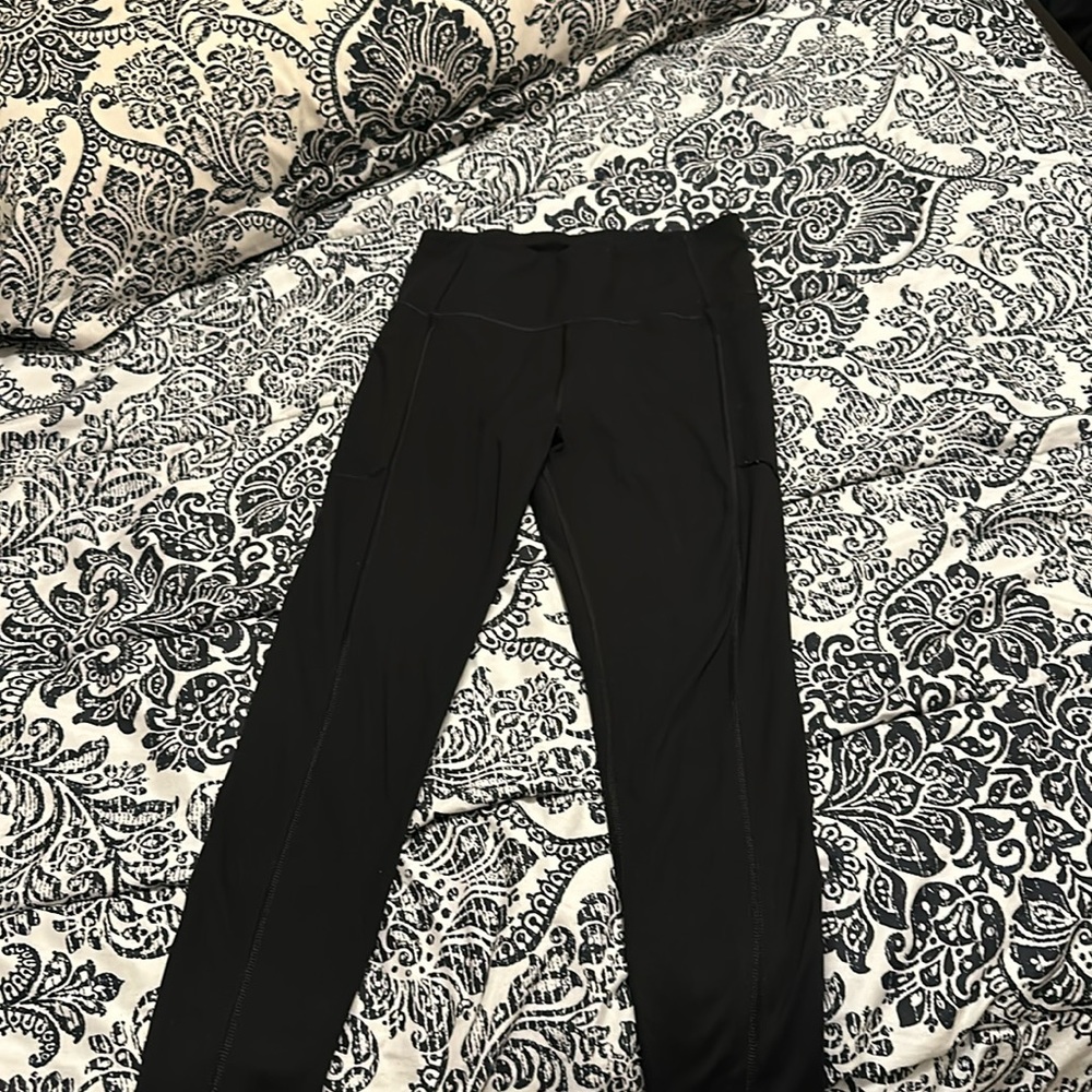 Black leggings
